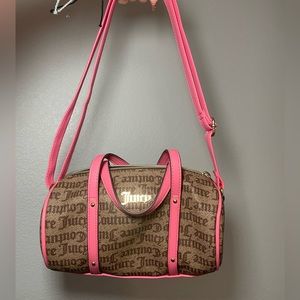 JUICY COUTURE Barrel Shoulder Bag